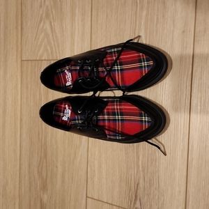 Brand new Dr. Martens plaid shoes